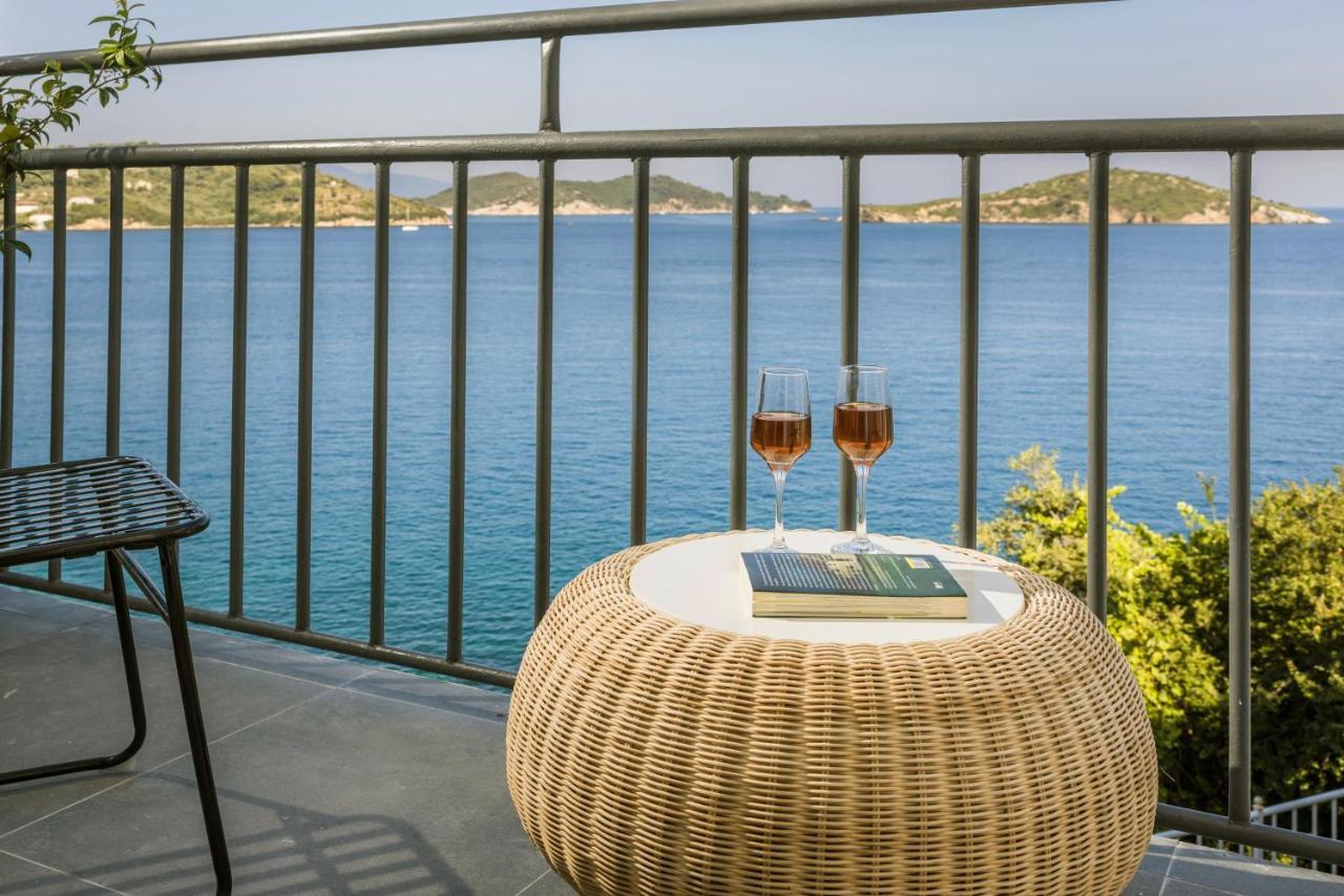 The Rock Hotel Skiathos Town Bagian luar foto