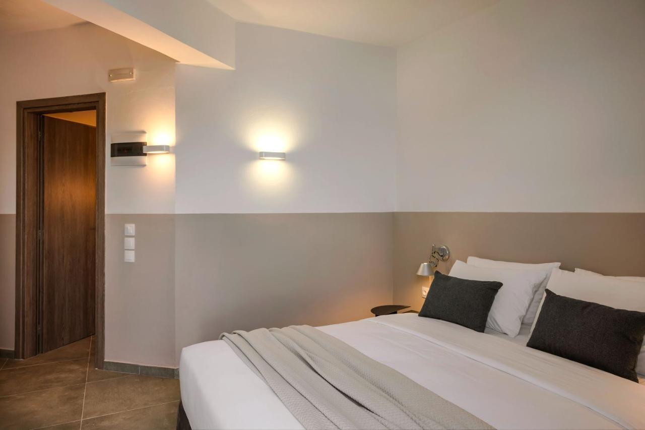 The Rock Hotel Skiathos Town Bagian luar foto