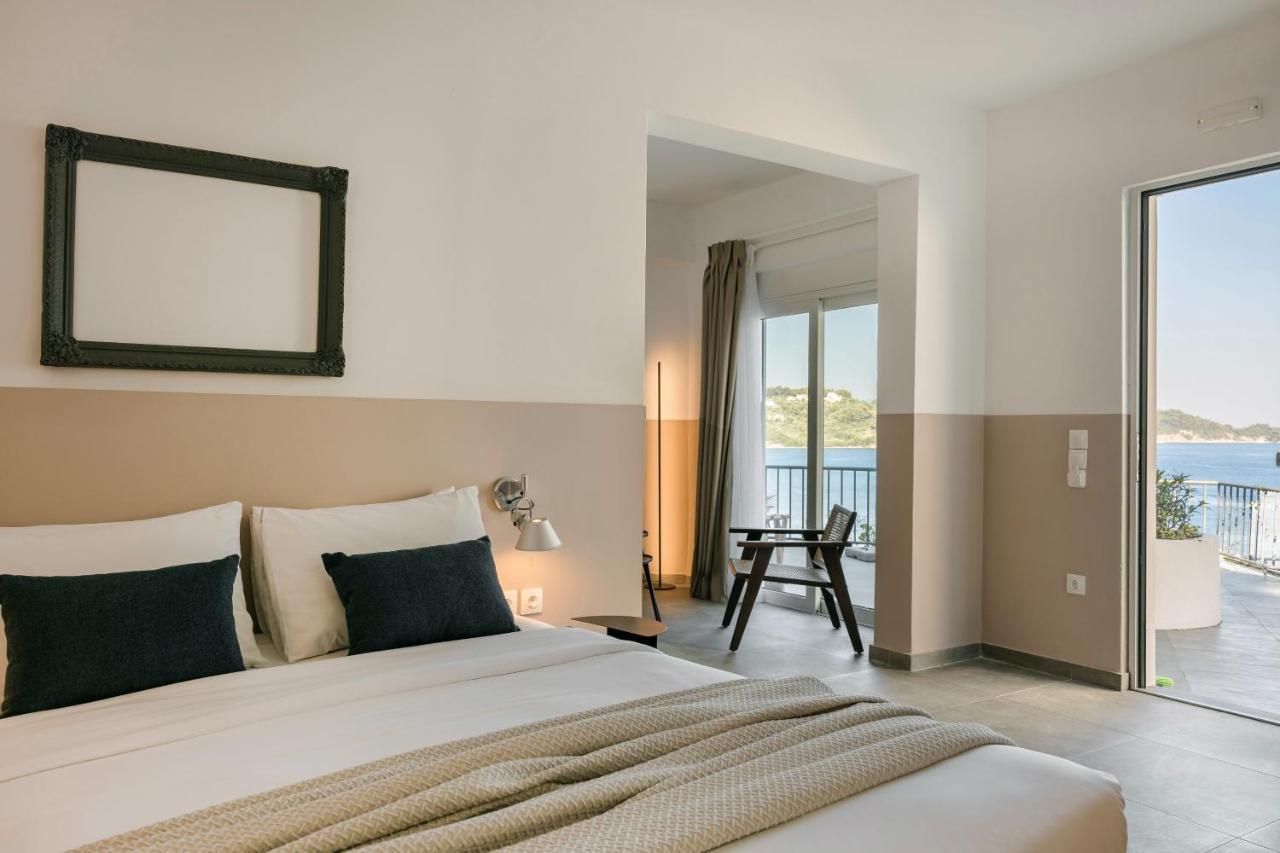 The Rock Hotel Skiathos Town Bagian luar foto