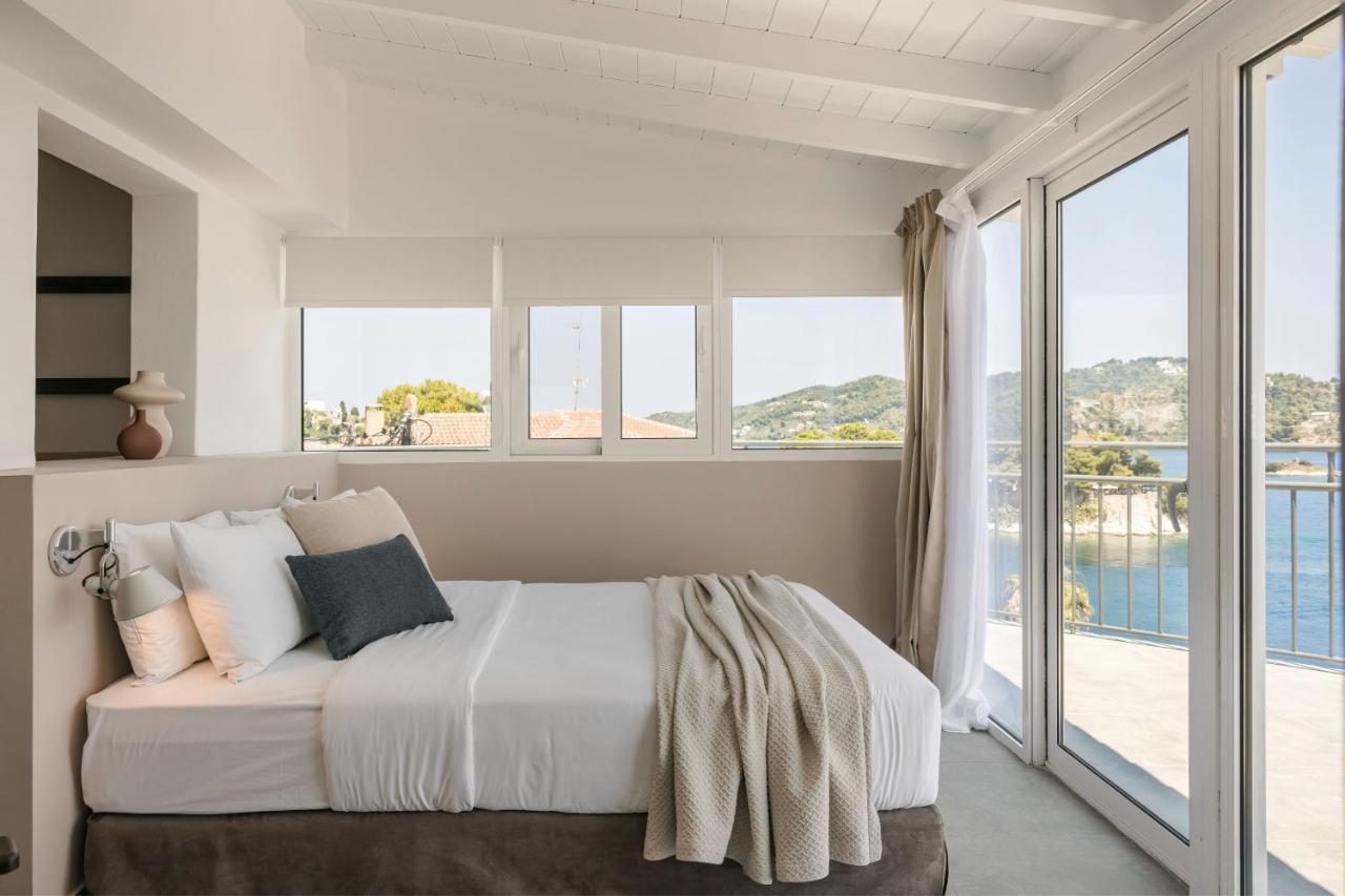 The Rock Hotel Skiathos Town Bagian luar foto