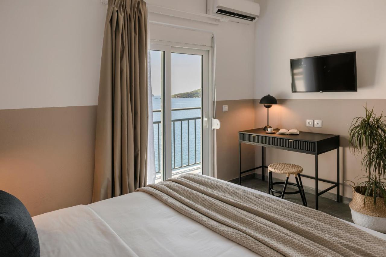 The Rock Hotel Skiathos Town Bagian luar foto